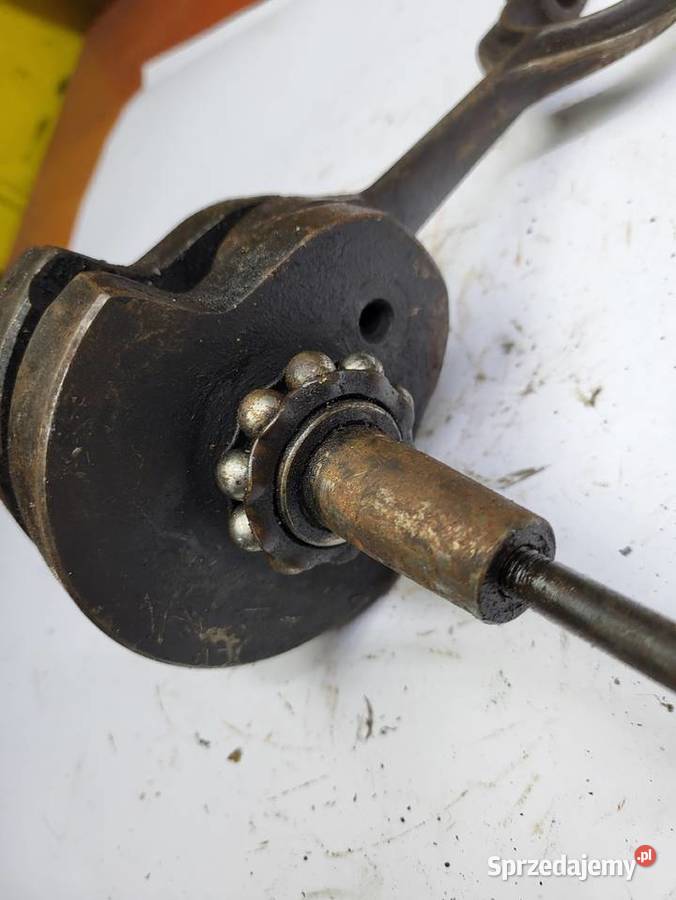 WAŁ KORBOWY PUCH TRIUMPH DWA TŁOKI Rybnik