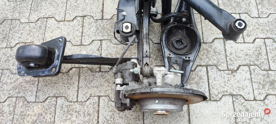 TIGUAN II ALLSPACE BELKA ZAWIESZENIE TYŁ 2024