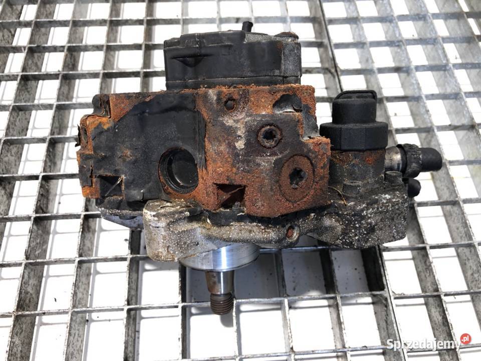 POMPA WTRYSKOWA VW CARFTER 30 35 0445010125 25 Motoryzacja