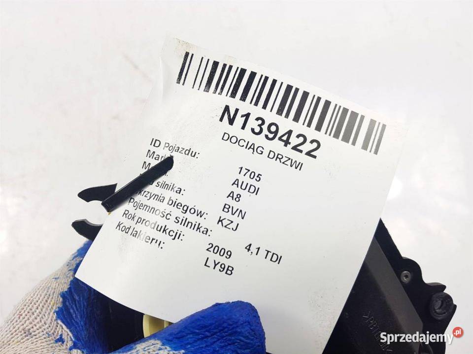 DOCIĄG DRZWI A8 D3 4E0837059 Lipno sprzedam