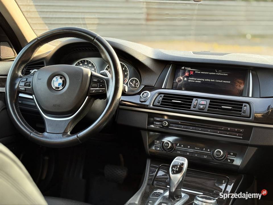 BMW 528i Xdrive 20 Benzyna 2016 296000 Bogate mazowieckie Warszawa