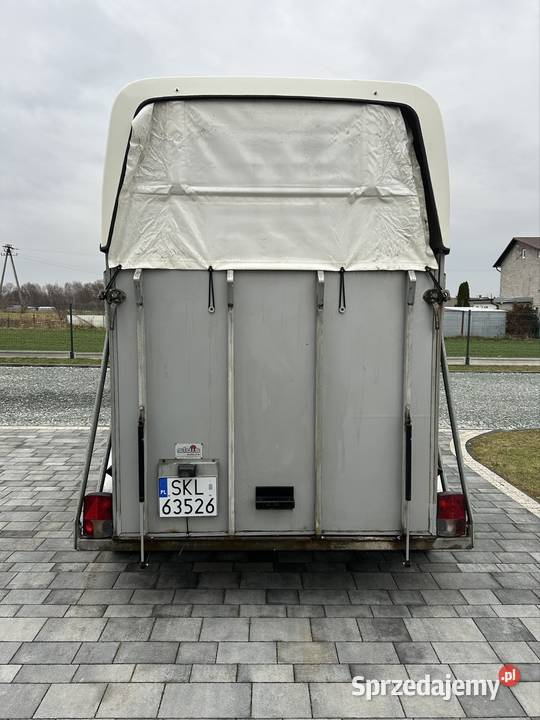 Przyczepa do przewozu 2 koni dmc 1300 kat B 2 Mokra