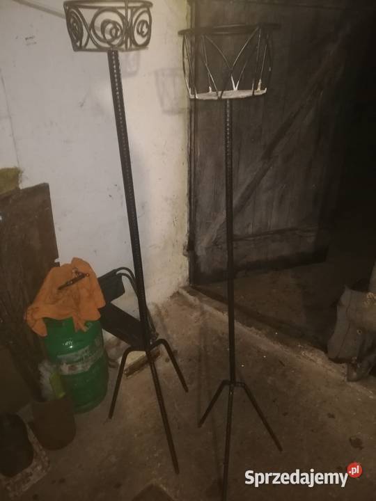 Stojaki Kwietniki 2 na kwiatki metalowe łódzkie Koluszki