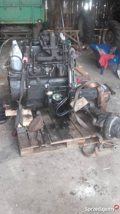 Silnik case 4 i 6 cylindrów odpala turbo bez