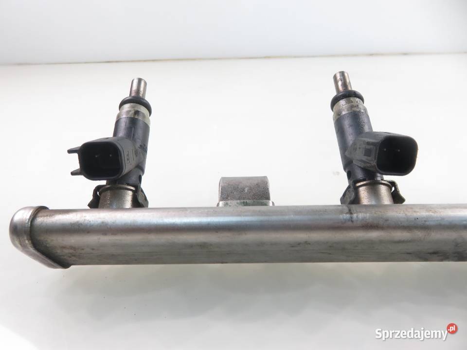 LISTWA WTRYSKOWA DODGE CALIBER 24 04891577AB osobowe