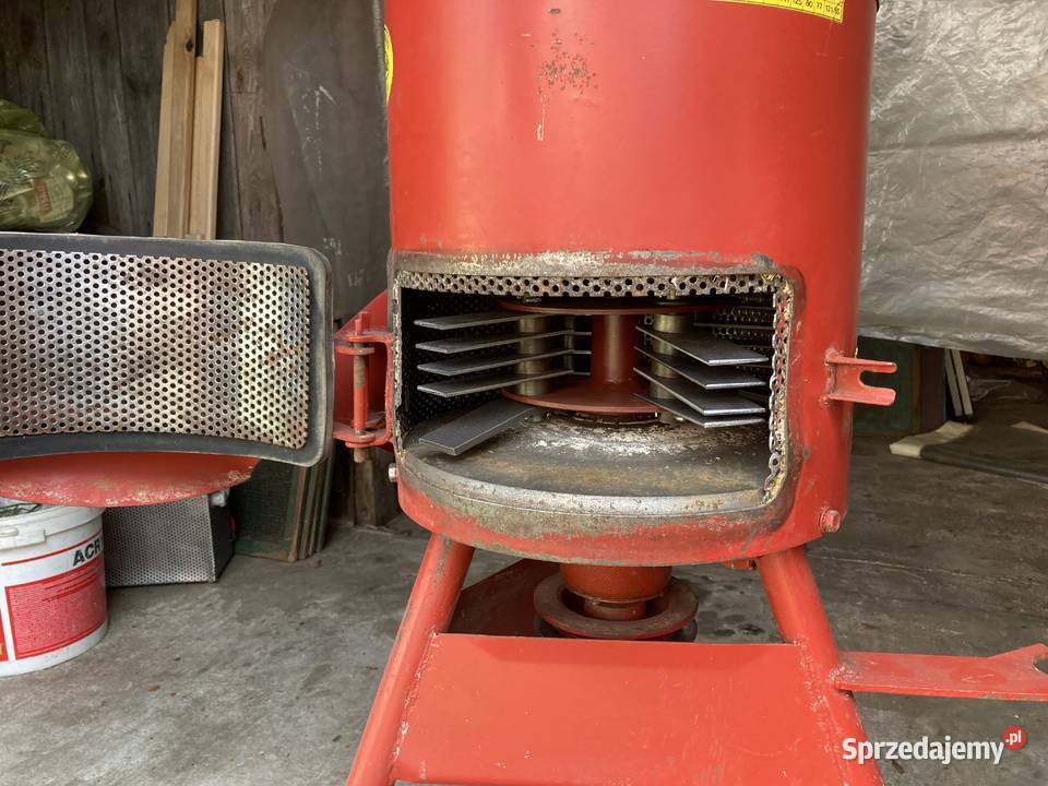 Młynek śrutownik bąk Pozostałe Długosiodło