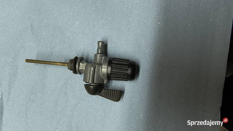 Kranik paliwa Komar sztywniak Junak Rzeszów sprzedam