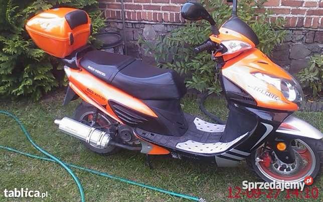 Moto Ventus Modo 2 skuter kufry Radom