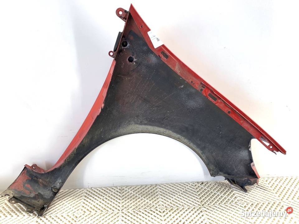 BŁOTNIK LEWY PRZÓD RENAULT CLIO III Hatchback