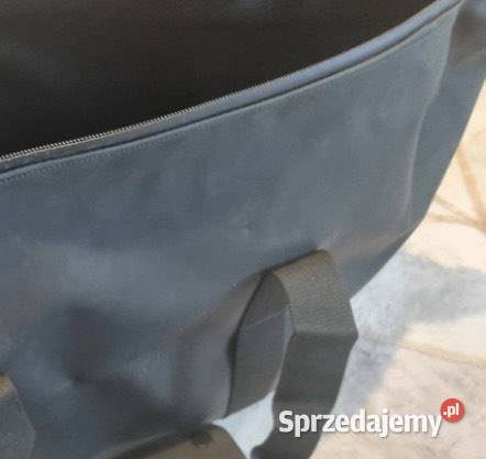 Czarna torba Rains Piastów