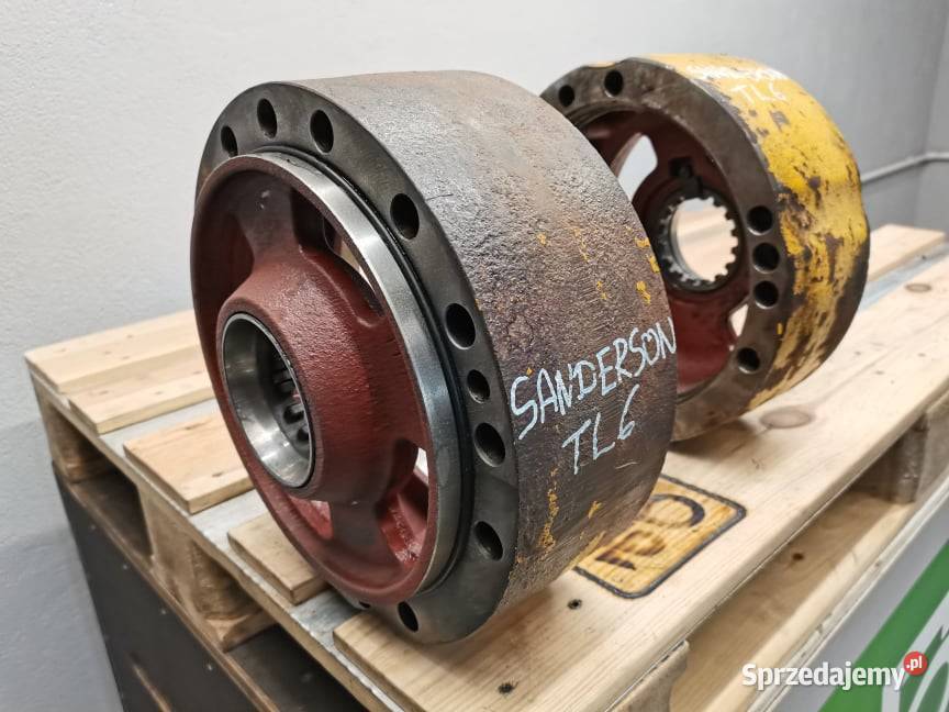 Obudowa Carraro 11422 Manitou MLT 523 Wilkowo sprzedam