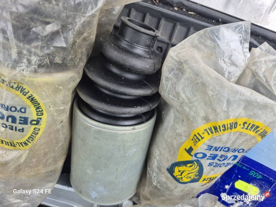 Peugeot 504 505 nowe oryginalne osłony półosi Białystok