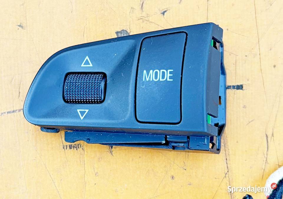 AUDI SEAT PRZELĄCZNIK KIEROWNICY 61676411 osobowe Radom