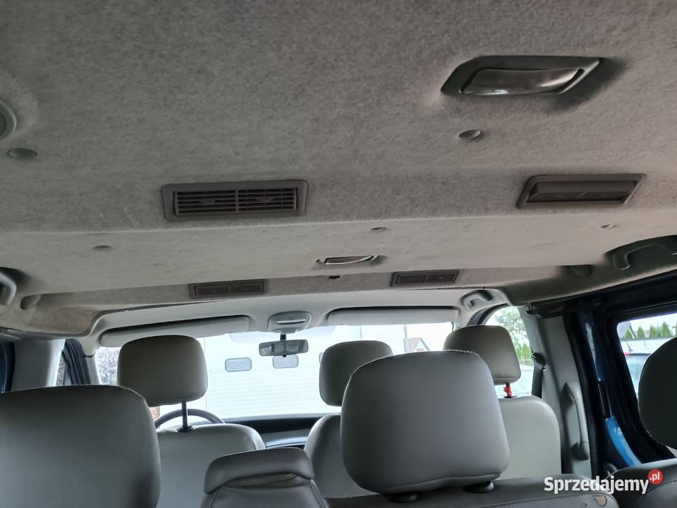 Renault Trafic 2005r 19d 101 253000 9osób ABS Witkowo