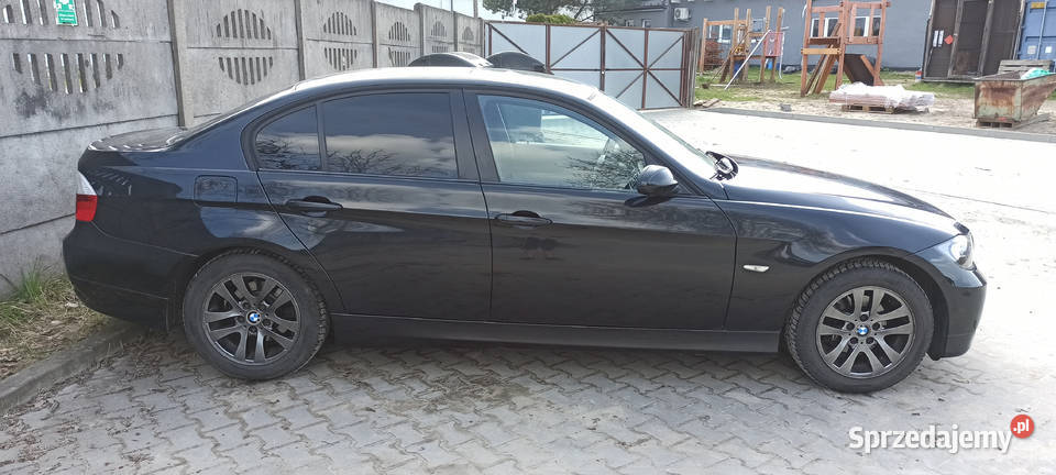 BMW 318i Seria E90 20 LPG Czarna Webasto sprzedam