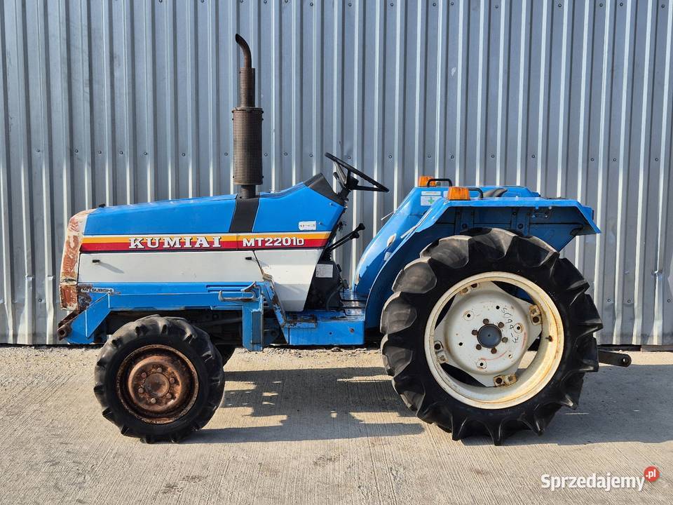 Traktorek traktor MITSUBISHI MT2201D 22 44 Napęd 4x4 Mitsubishi dolnośląskie Małuszyn
