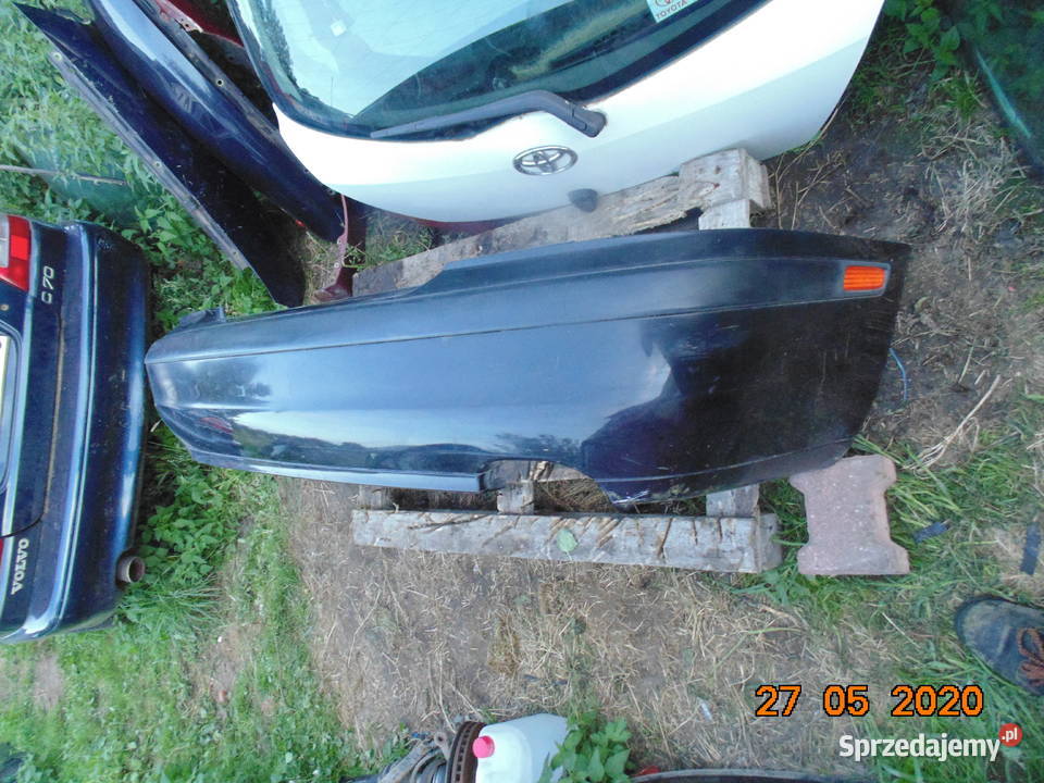 Zderzak tylny tył Volvo v40 0004 lift czarny osobowe Kraków