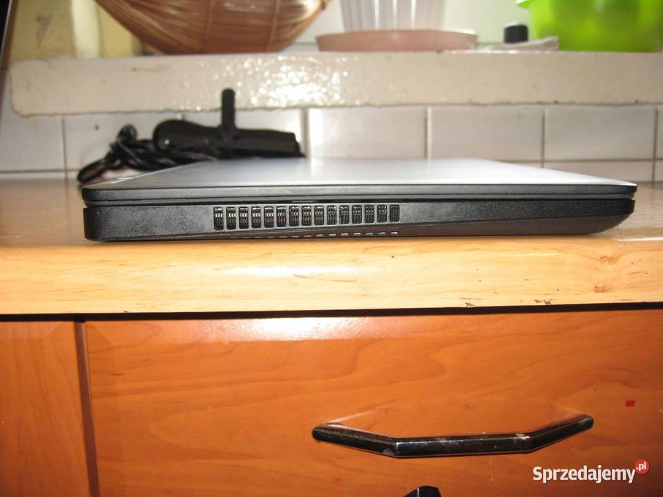 Laptop Dell nowy intel i5 7 gen 166 ips UHD WIN Częstochowa