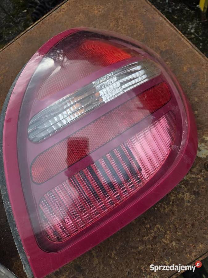 Lampy tylne Nissan Almera osobowe Lampy tylne mazowieckie Łagów