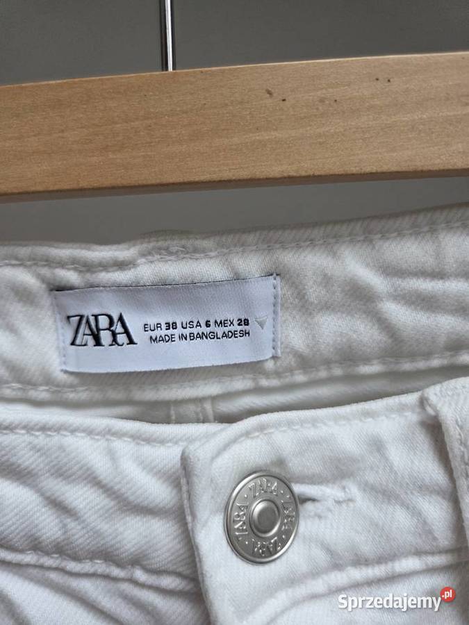 Białe spodnie straight prosta nogawka Liszki