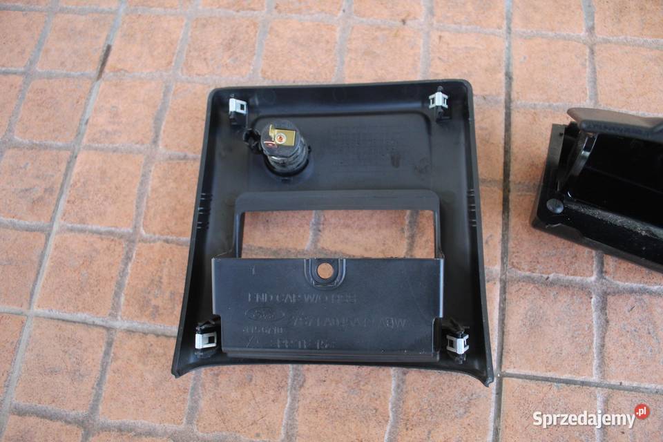 POPIELNICZKA TYŁ FORD MONDEO MK4 7S71A045A12