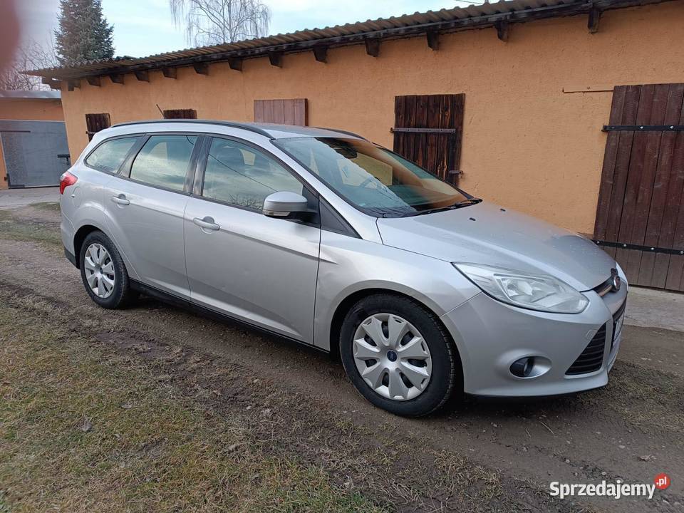 Ford Focus mk3 produkcji 2013 Przebieg 312 srebrny Focus Wrocław