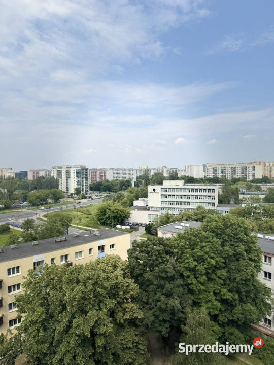 Bezpośrednio 2 pokoje remoncie Galeria Mokotów 3 piętra i więcej sprzedam