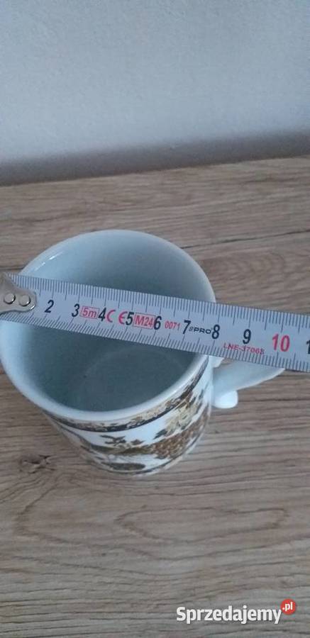 Kubek z pawiem sprzedam