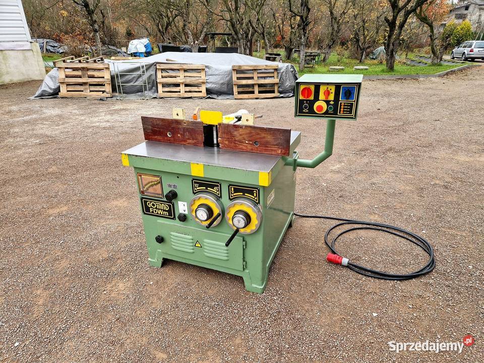 Frezarka dolnowrzecionowa Gomad FDWm Uchylna pod Kalwaria Zebrzydowska