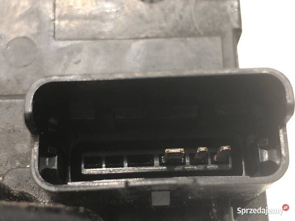 ZAMEK DRZWI LEWY PRZÓD NISSAN NV200 Hatchback