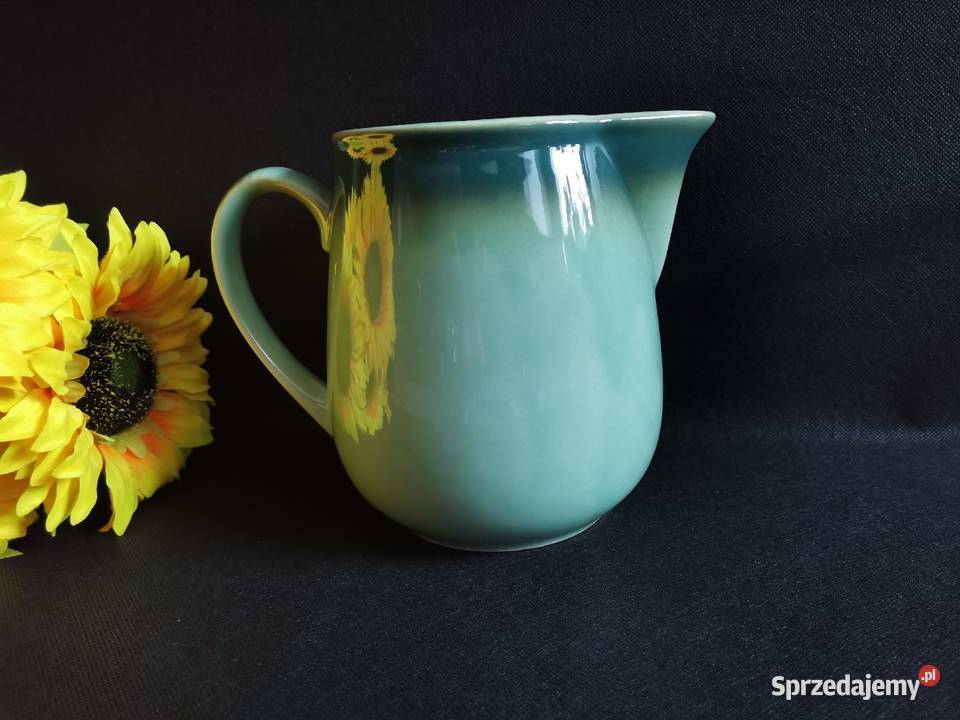 Stary duży nieużywany dzbanek zielony porcelit sprzedam