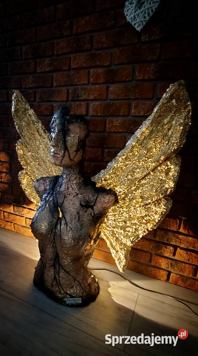 Anioł rzeźba lampa sztuka użytkowa