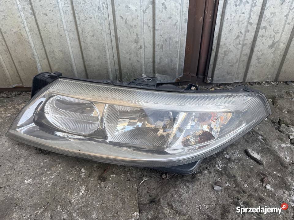 Lampa przód lewa Renault Laguna II Ostrów Wielkopolski