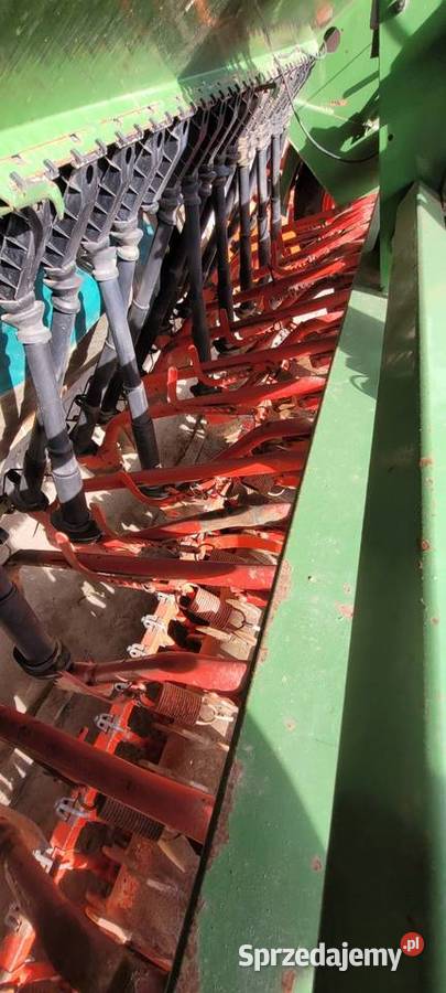 Siewnik zbożowy Hassia DK300