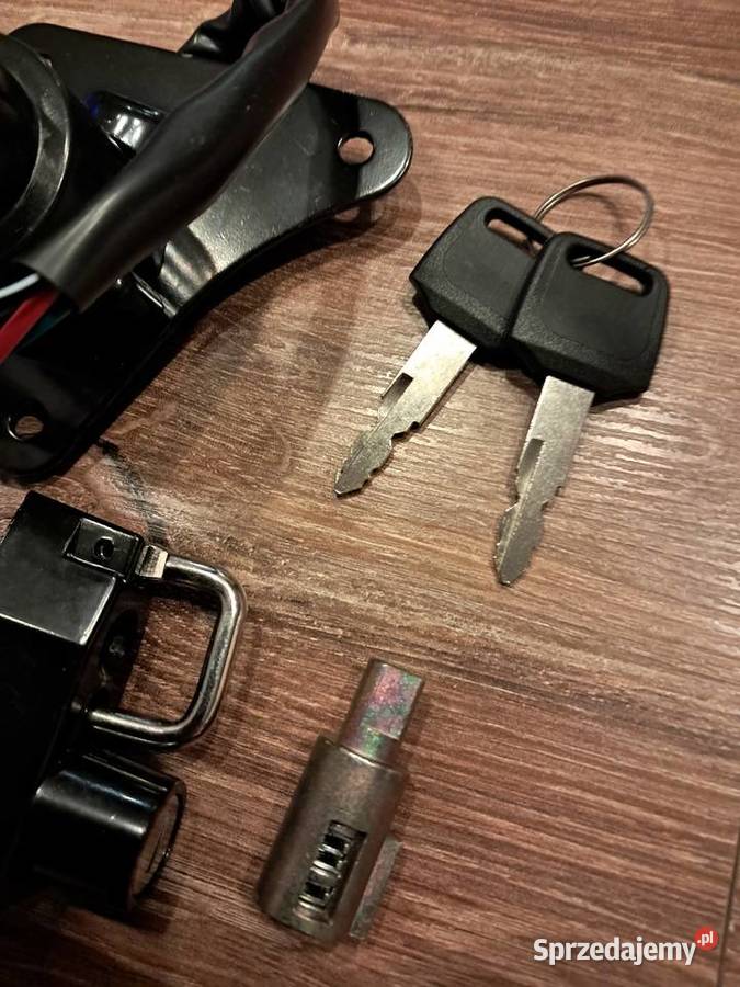 nowy zestaw stacyjka korek wlewu i zamki do Sandomierz sprzedam