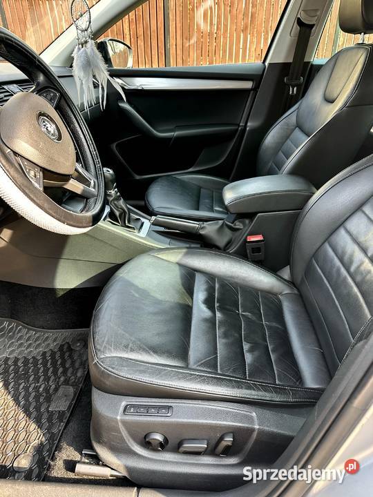 Skoda Octavia III radio mazowieckie