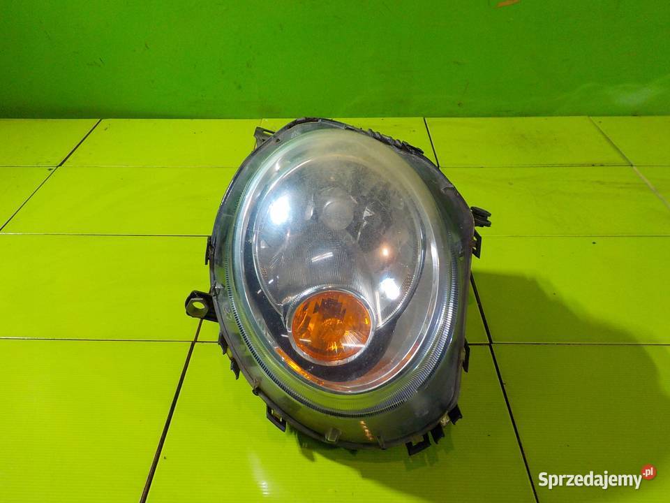 MINI CLUBMAN I R56 lampa prawa przod 0301225702 Suków