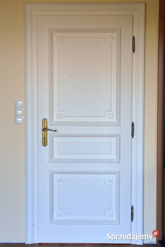 Drzwi wewnętrzne drewniane sosnowe jesionowe Budownictwo i akcesoria podkarpackie