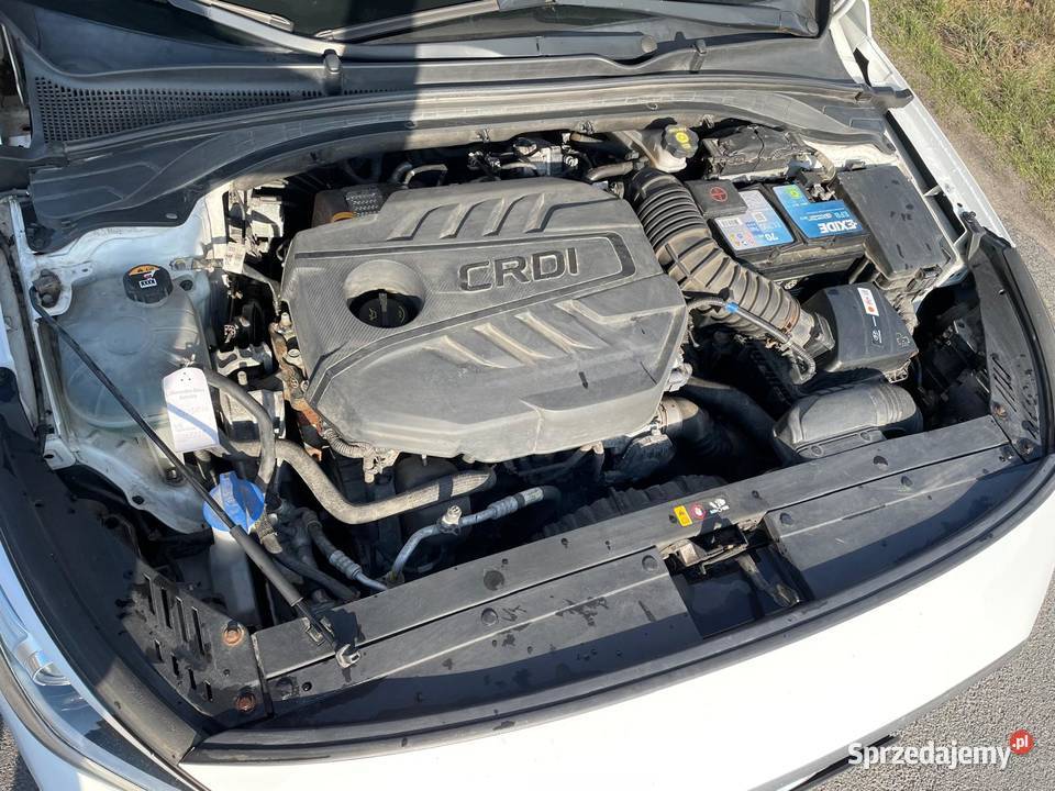 Hyundai i30 16 CRDI Premium Kamera cofania 136 Żary