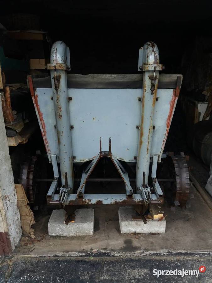 Sadzarka do ziemniaków Biedaszki Strzałków