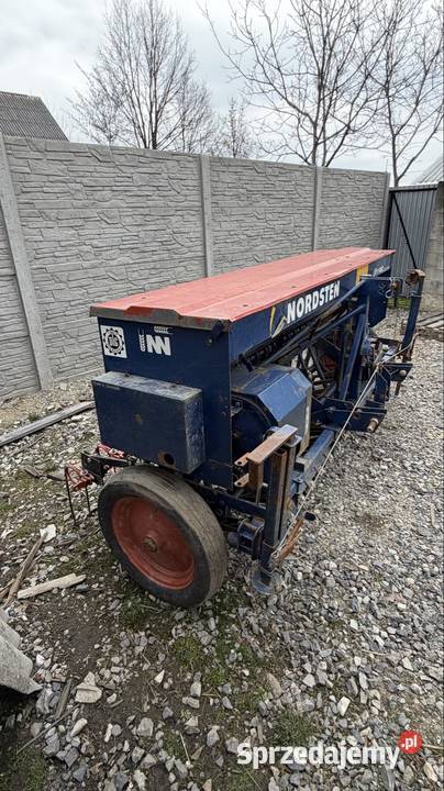 Siewnik Nordsten Liftomatic 25 metra Siewniki i sadzarki Piotrów-Gułaczów