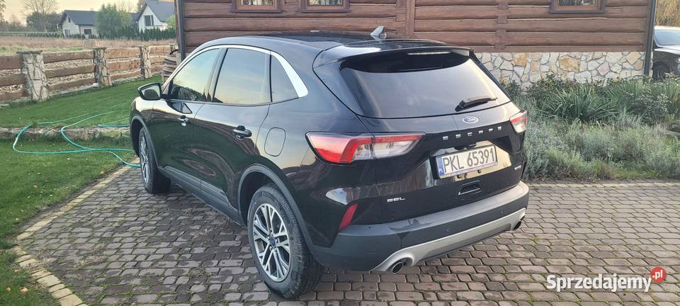 Ford Kuga Escape 15 Benzyna 180 4x4 werSEL 2022r wielkopolskie