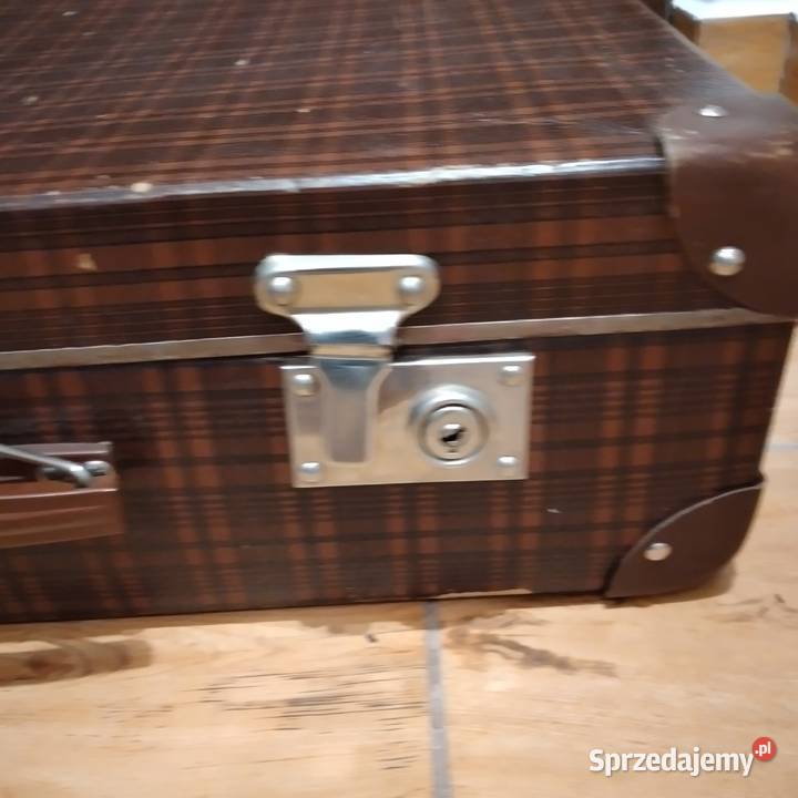 walizka z PRLu sprzedam
