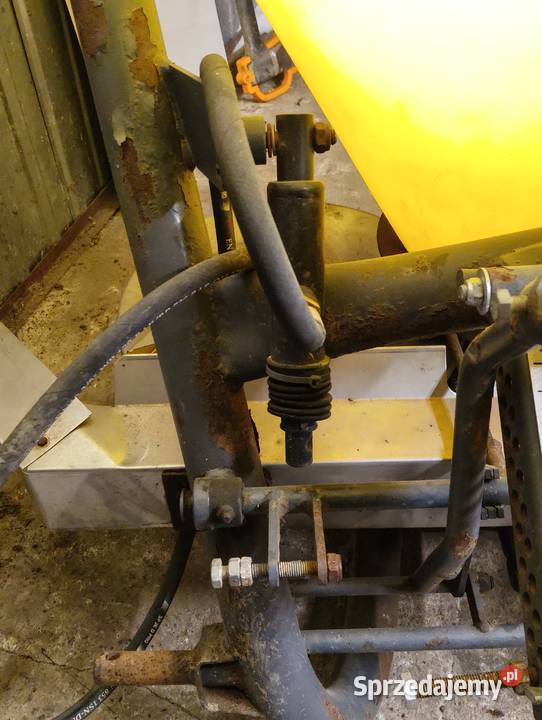 Rozsiewacz nawozu podkarpackie Czerce