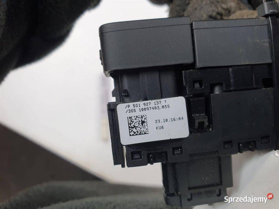 PRZYCISK VOLKSWAGEN GOLF VII 5G1927137T Lipno