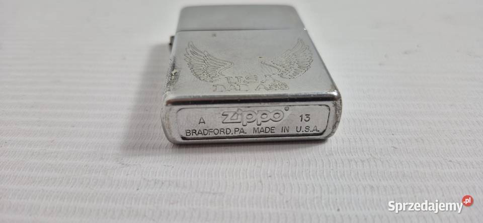 Oryginalna Zapalniczka ZIPPO USA BAD ASS 2013 A Antyki, Sztuka, Kolekcje Biłgoraj