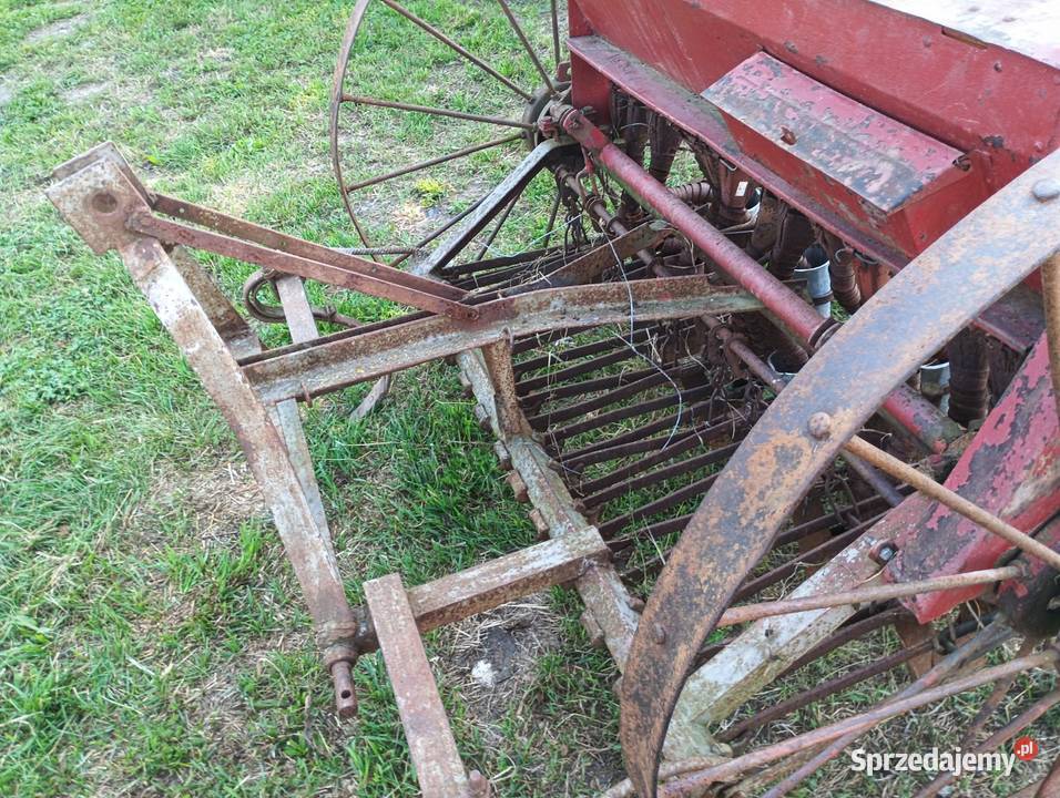 Siewnik konnytraktor nieuszkodzony Nisko