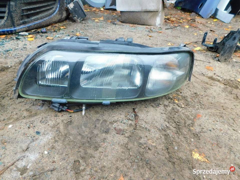 volvo V70 lampa lewa WYSYŁKA Żory