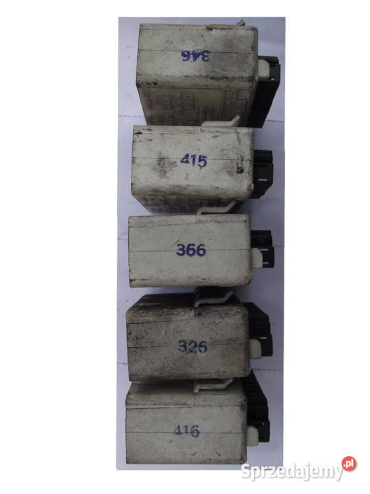 PRZEKAŹNIK MODUŁ ŚWIATEŁ DO VOLVO 850 9128813 Ruda Śląska sprzedam