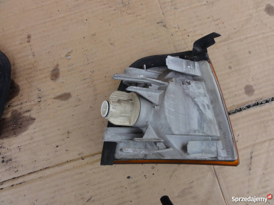 Kierunkowskazy Audi 80 b3 oryginał Jastrząb